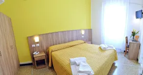 Hotel Bristol - Rum