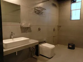 Mountain Meadows Resort - Bathroom