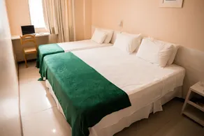 Green Hotéis - Room