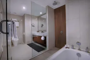 The Alana Hotel and Conference Sentul City by ASTON - Bathroom