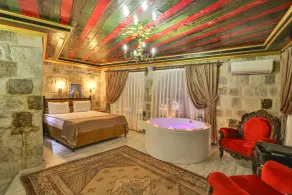 Bedrock Cave Hotel - Room