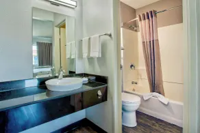 Motel 6-Salem, OR - Salle de bain