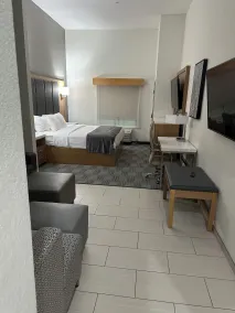 La Quinta Inn & Suites by Wyndham Coralville Iowa City - Chambre