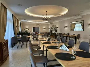 Centrum Konferencyjno-Apartamentowe Mrówka - Restaurant