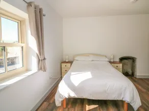 Macreddin Rock Bed & Breakfast - Interior