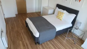 Quay Apartments Clarence House - Room