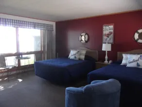 Square Rigger Harbor Motel - Chambre