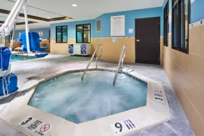 Holiday Inn Express Hotel & Suites Warminster-Horsham by IHG - Piscine