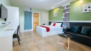RedDoorz Plus near Lapasan Plaza Cagayan de Oro - Chambre