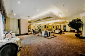 The Papandayan - Restaurant