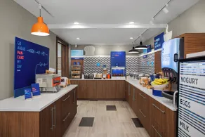 Holiday Inn Express & Suites Woodside LaGuardia Airport - Restaurante