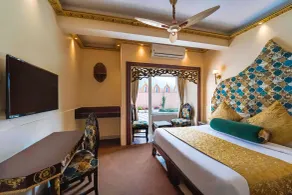 The Neeraj Ganga Heritage Palace - Chambre