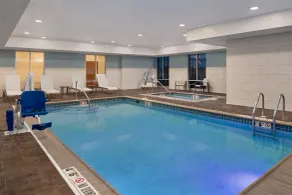 Holiday Inn Express & Suites Terre Haute by IHG - Pool
