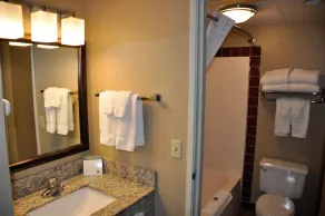 AmericInn by Wyndham Clear Lake - Salle de bain