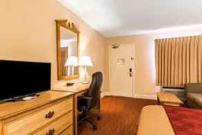 Econo Lodge Inn & Suites Huntsville University Area - Habitación