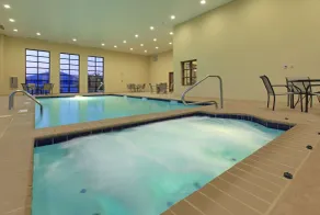 La Quinta by Wyndham Memphis Wolfchase - Piscine