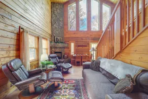 8 Mi to Appalachian Ski! Mtn-View Gem on 22 Acres - Innenbereich