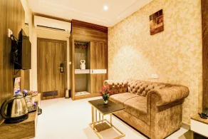 Urban Cliff Hotel - Room