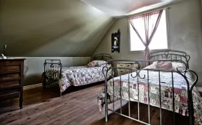 Le Domaine Adstock - Quarto