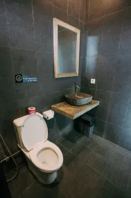 Swell Hotel, Pool Bar & Restaurant - Salle de bain