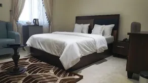 Girozolin Hotel and Suites  - Habitación