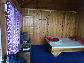 Goroomgo Pink Floyed Homestay Kalimpong - Rum