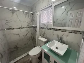 The Sunset Stay BnB - Bathroom