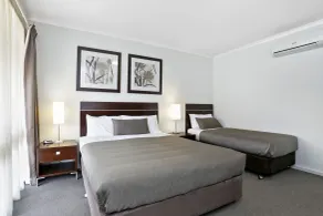 Elm Tree Motel - Room