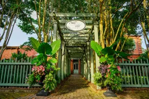 Wentworth Mansion - Restaurant