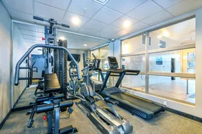 Quality Inn & Suites - Salle de remise en forme