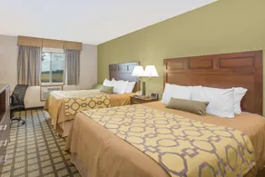 Baymont by Wyndham Ames - Chambre