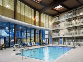 Hotel 1620 Plymouth Harbor - Pool