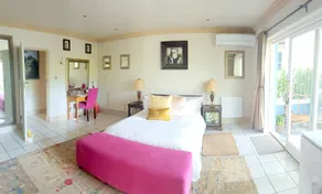 1AA Wilhelmina Luxury Suites - Zimmer