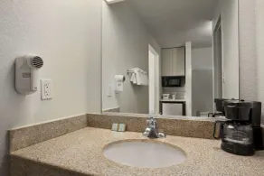 Travelodge by Wyndham Outer Banks/Kill Devil Hills - Salle de bain