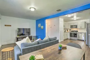 Beautiful Miami Getaway < 6 Mi to Downtown! - Interior
