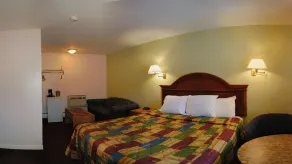 Rodeway Inn Bellows Falls - Room