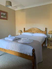 Lakeside Lodge Golf and Country Club - Room