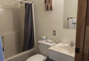 Luzerne Court Motel - Bad