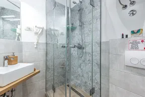 Number 1 Apartments Rijeka - Bathroom