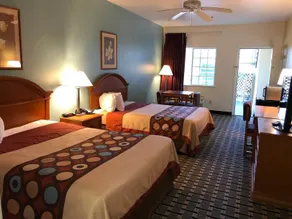 Scottish Inns & Suites Forney/East Dallas - Rum