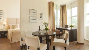 ABION Villa Suites - Chambre