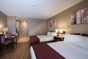 Guest Inn & Suites - Midtown Medical Center - Room