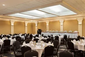 Royal Hotel Regina, Trademark Collection by Wyndham - Réception