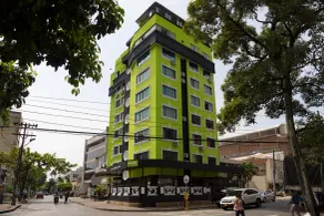 Hotel Windsor Plaza - Front of property