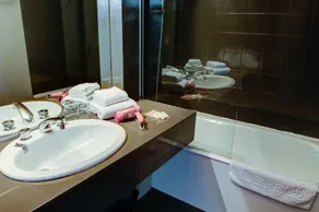 Altos Hotel & Spa - Bathroom