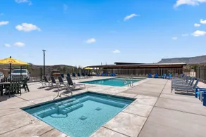 Zion Vacation Cabins - Piscina