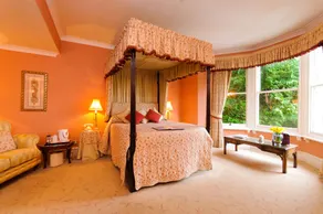 Glen-Yr-Afon House Hotel - Room