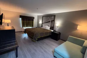 Super 8 by Wyndham Lake Charles/Sulphur - Chambre