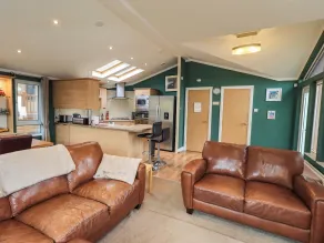 Elder Lodge - Living area