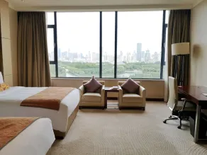 Renaissance Tianjin Lakeview Hotel - Chambre